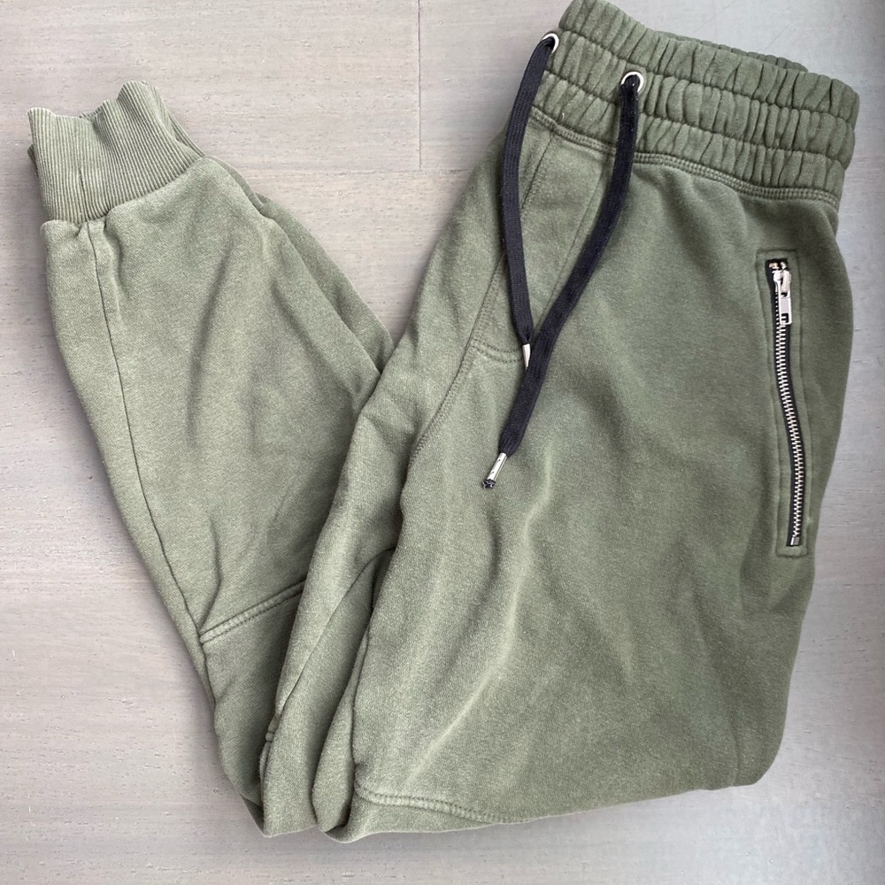 Divided by H&M Men’s Joggers